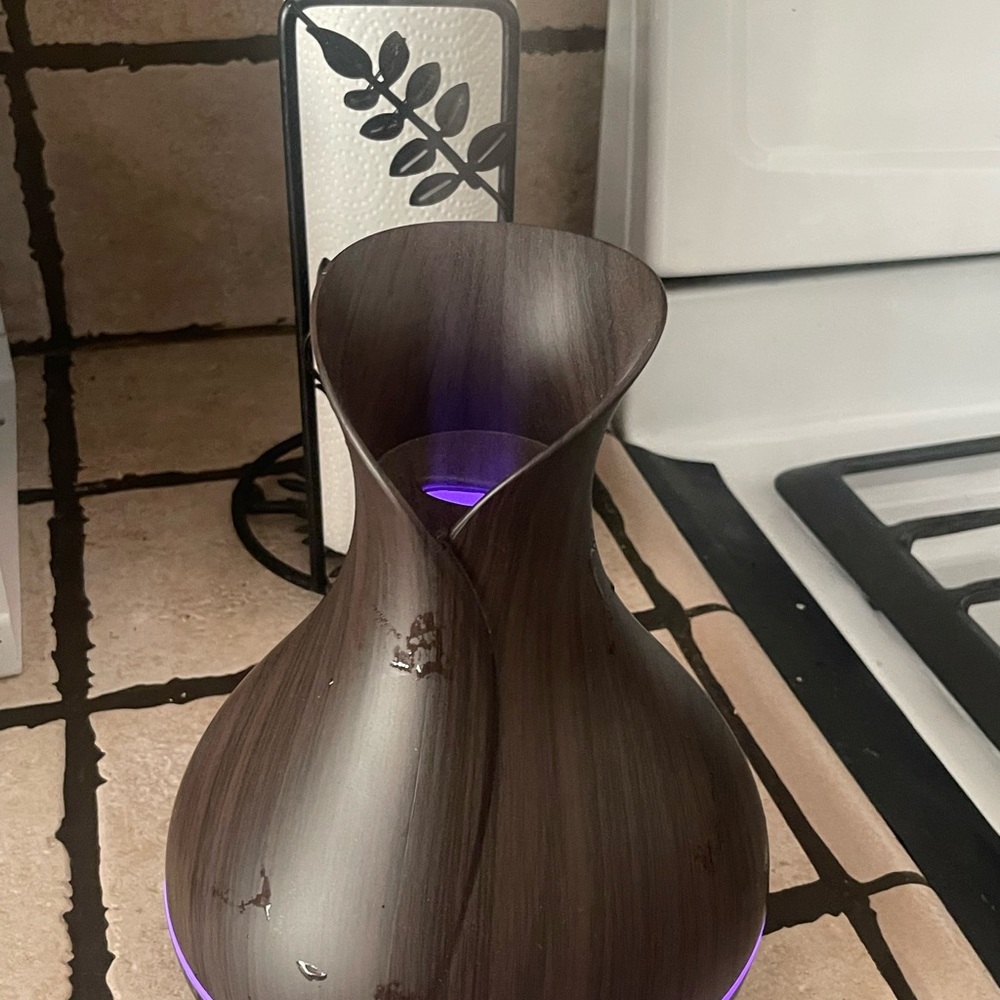 Sophisticated Brown Vase for Elegant Decor